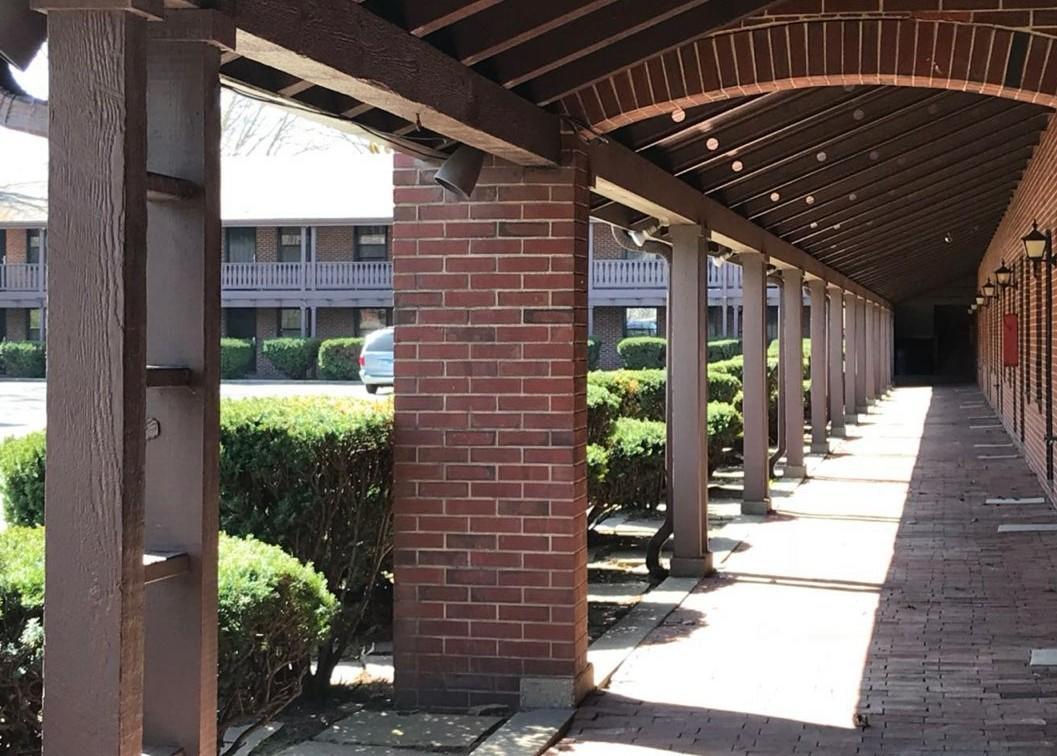 שמפיין The Lincoln Lodge Urbana מראה חיצוני תמונה