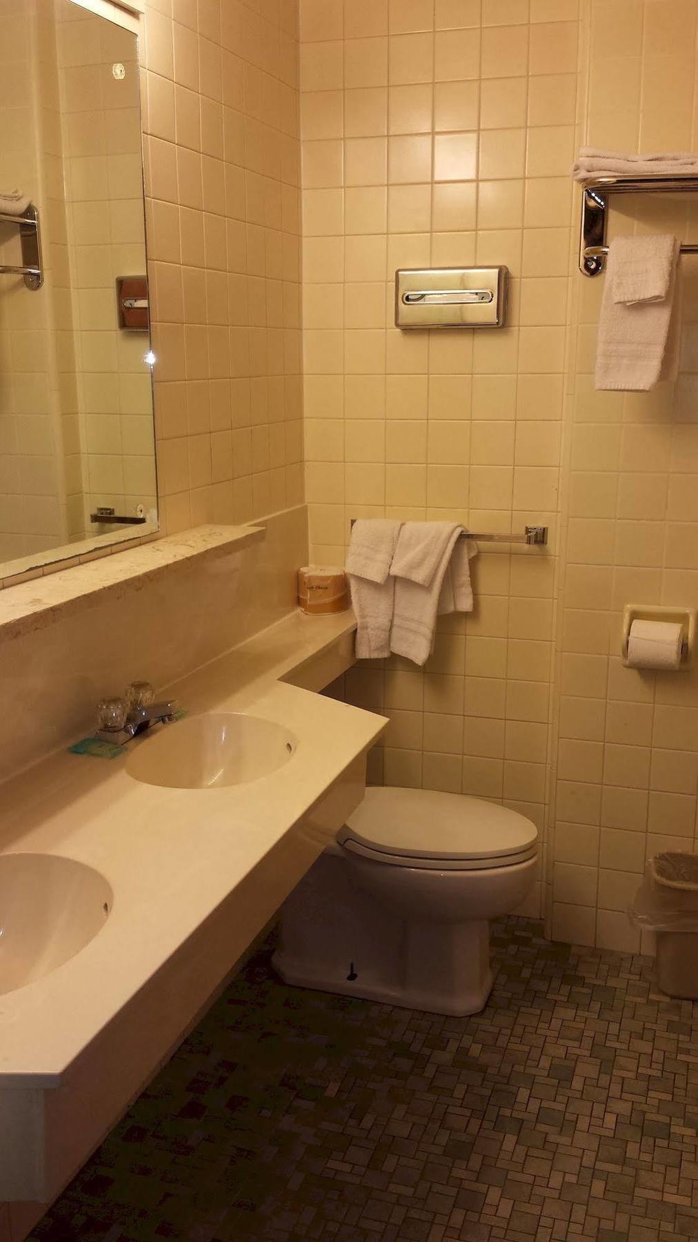 שמפיין The Lincoln Lodge Urbana מראה חיצוני תמונה