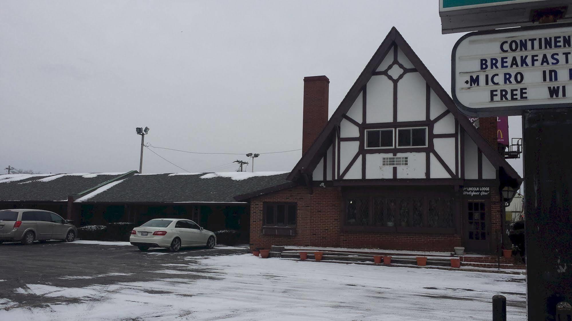 שמפיין The Lincoln Lodge Urbana מראה חיצוני תמונה